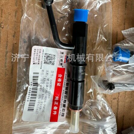 现货供应山推SF30叉车件：KBAL-P136B SF30喷油器