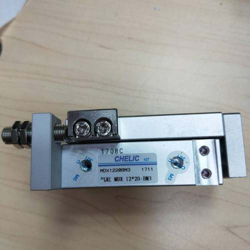 CHELIC原装气立可附滑轨型双轴气缸MDX1220BM3MDXL20-40-BM1