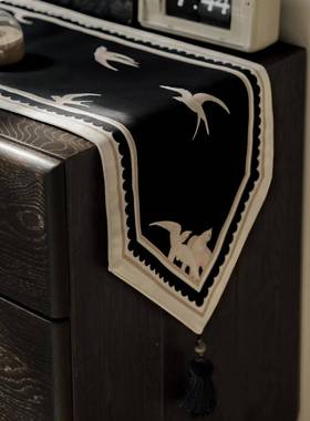 燕南飞法桌桌旗卧室床旗式餐间长条桌布复古茶75842室中绒布茶旗