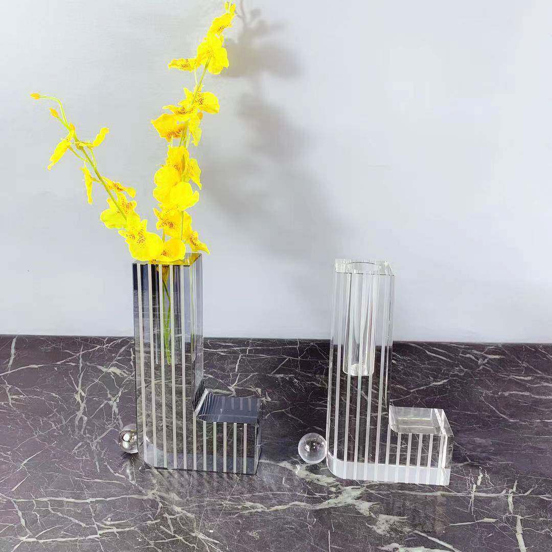 现代简约欧式透明烟灰水晶玻璃条纹花器花瓶摆件样板房售楼处饰品