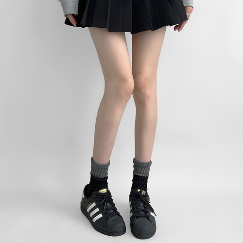 毛线袜子女秋冬款黑灰拼接堆堆袜女春秋白色中筒袜美式毛圈冬季袜