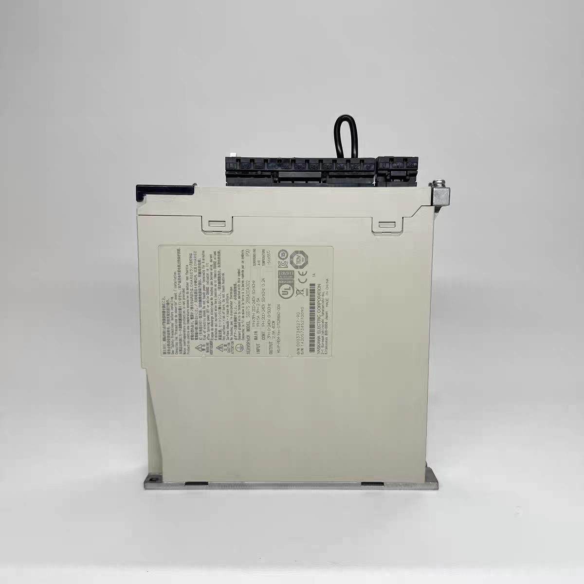 安川系驱动器SGD型号价格0V-2R8A列01A/SGDV-28A1BRSGDV-2R8A11A