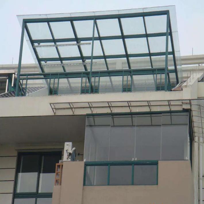 钢结构雨棚现场勘察设计出方案报价安装一体化来找钢结构公司