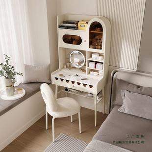 奶油风新款小户型梳妆台卧室现代简约实木多功能书桌化妆柜一体