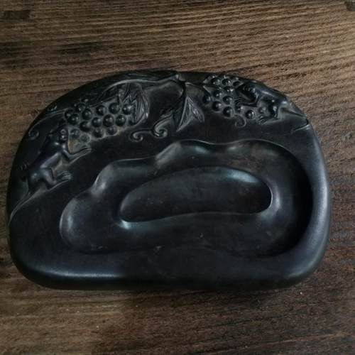 天然黑青石纯手工打造海狸葡萄砚台文房用品民俗怀旧工艺实用收藏