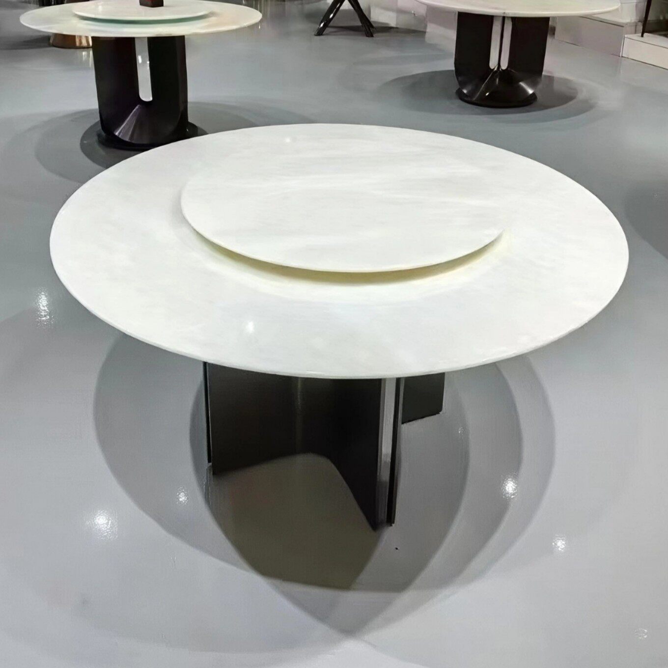 家用卡里冰玉天然奢石圆形餐桌餐厅天然大理石餐桌饭桌六人圆桌
