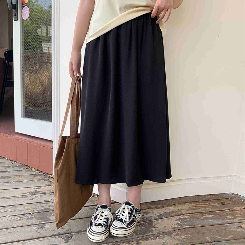 大码半身裙秋装女2024年新款200斤胖mm巨显瘦黑色简约百搭针织裙