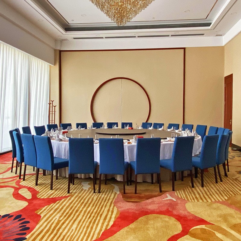 酒店婚礼宴会厅酒楼椅现代简约贵宾包厢间房仿木椅成套餐桌椅组合