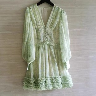 2024春秋新款法式短款长袖收腰仙气飘飘初恋雪纺小个碎花连衣裙夏