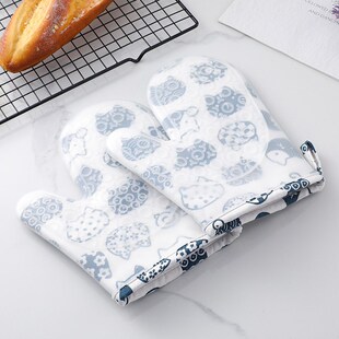 卡通可爱隔热烤箱手套烘焙工具硅胶加厚隔热耐高温厨房微波炉手套