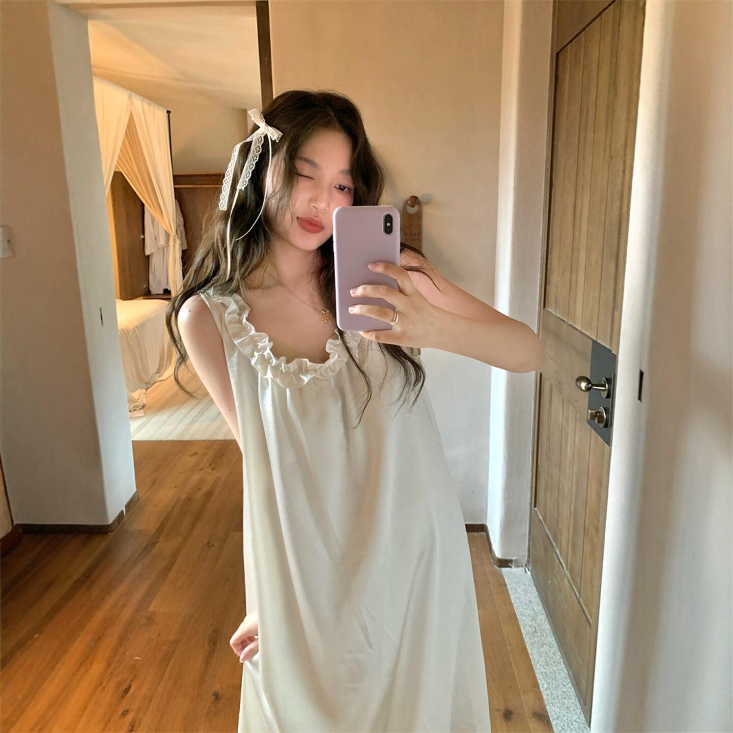 公主风鎏金缎面吊带睡裙女夏季新款带胸垫睡衣无袖背心家居服套装