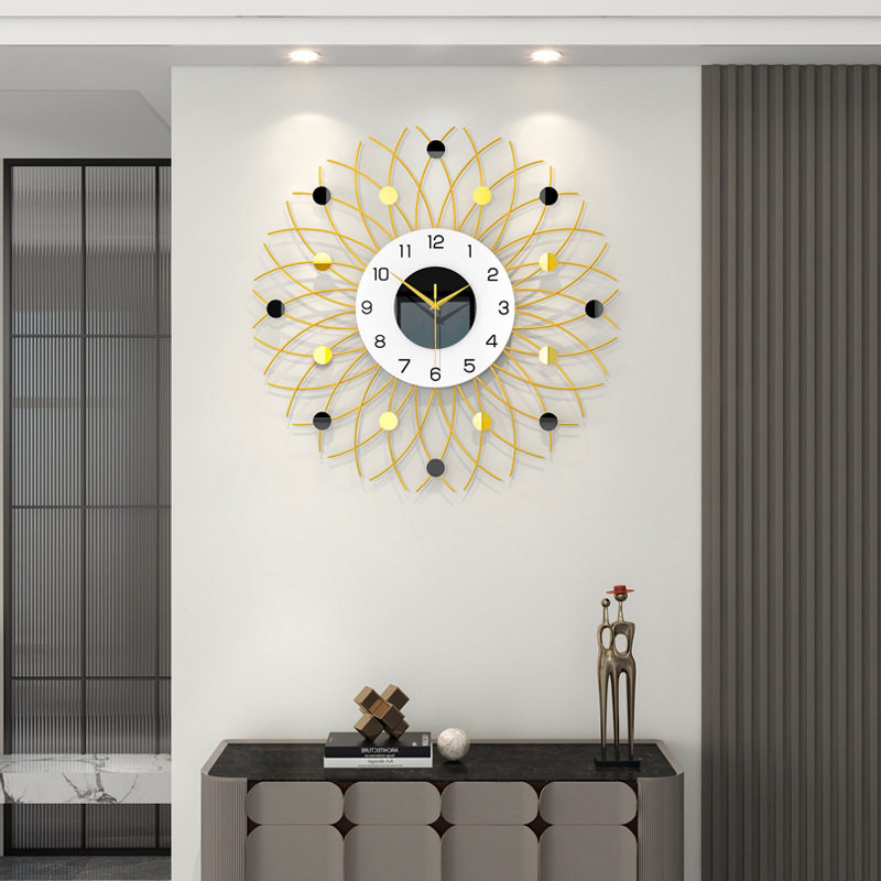 现代轻奢高级感挂钟客厅免打孔家用装饰钟表挂墙简约静音创意时钟