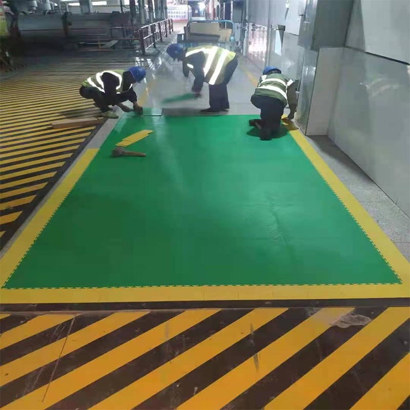 厂家现货供应 防滑阻燃工业车间地板工业车间PVC地板出售批发