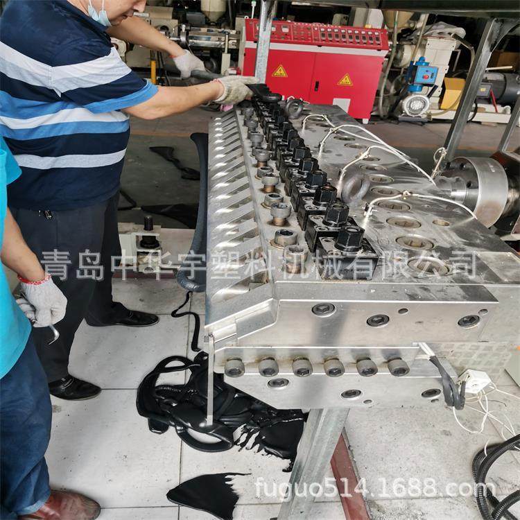 PE三辊压延机设备 PE片材压延机生产线 PE板材设备,五金/工具,液压机/油压机,淘宝优惠券,粉丝福利购,淘宝优惠卷