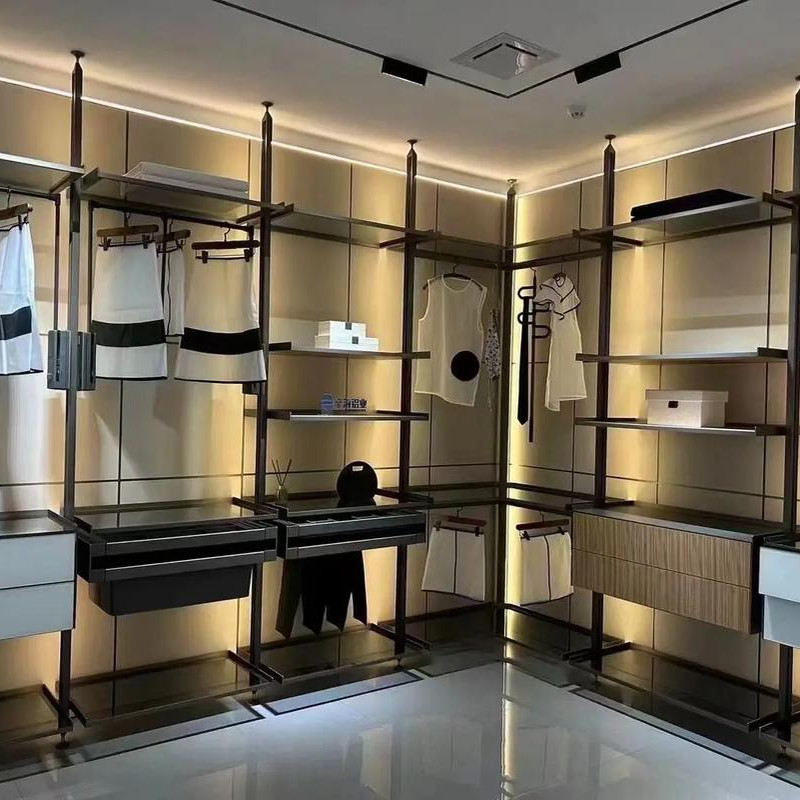 专业定制极简灯光立柱衣帽间定制整体衣帽间厂家直销置物架衣帽间