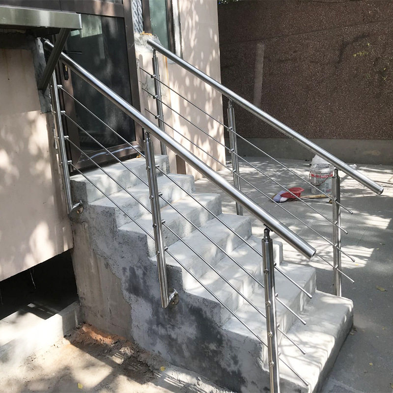 304不锈钢立柱农村自建房楼梯扶手护栏室内家用自装工程阳台栏杆