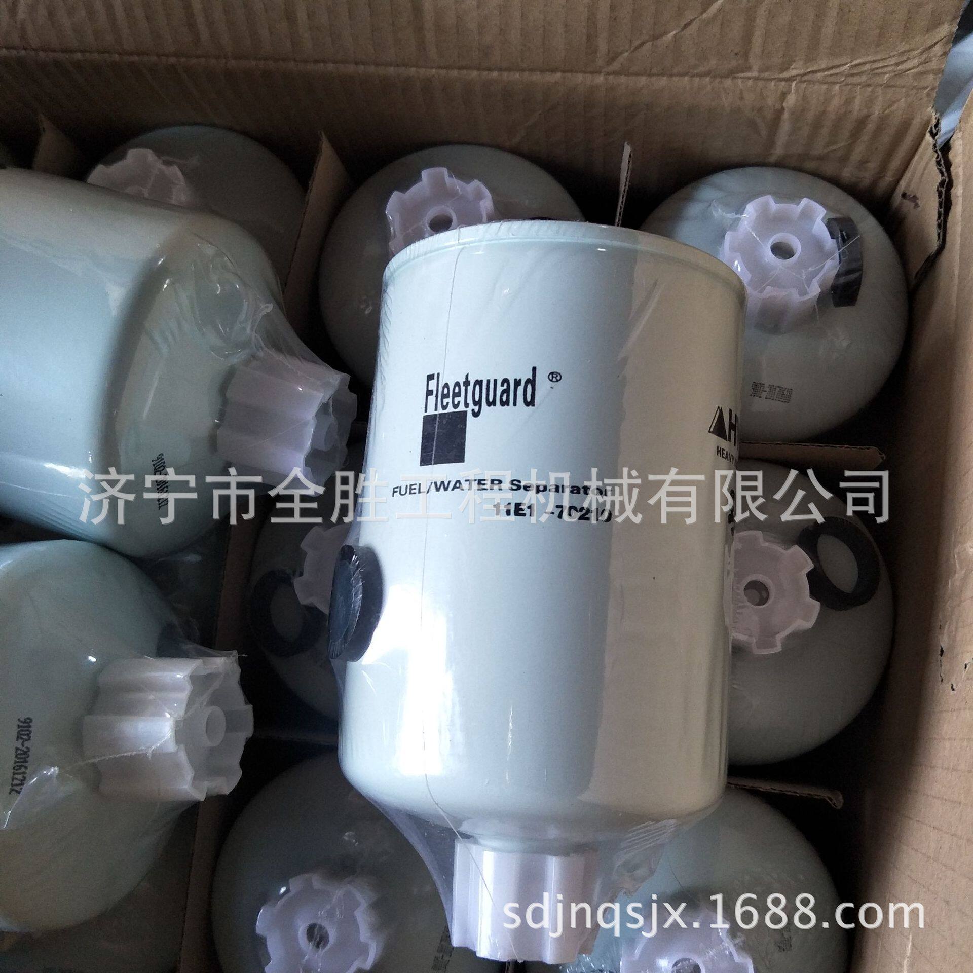 批发挖掘机滤芯 EC210B LF9009机油滤芯 柴油滤芯空滤器总成