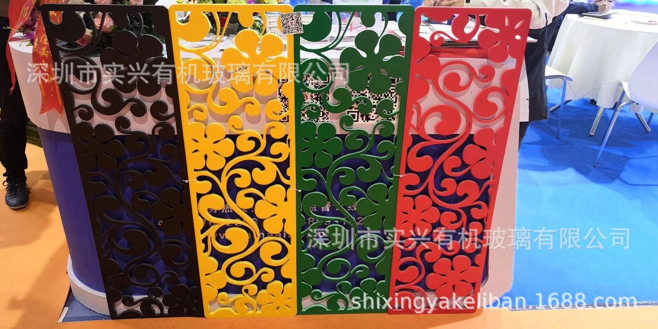 雪弗板彩色PVC结皮板10MM红色板PVC发泡板PVC板环保家装材料