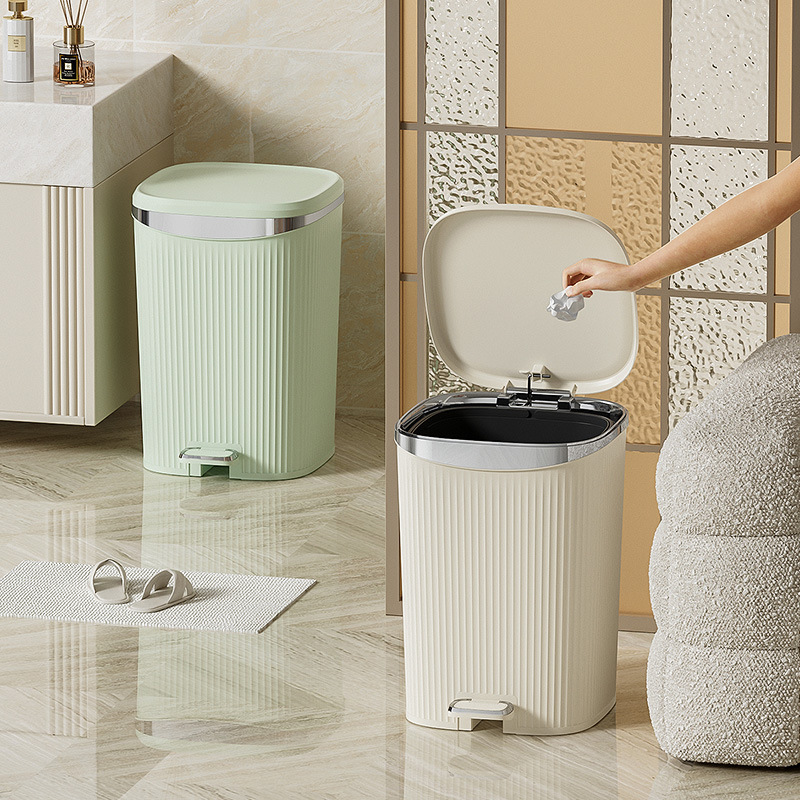 垃圾桶带盖家用2024新款厕所卫生间厨房客厅轻奢脚踏式大号大容量