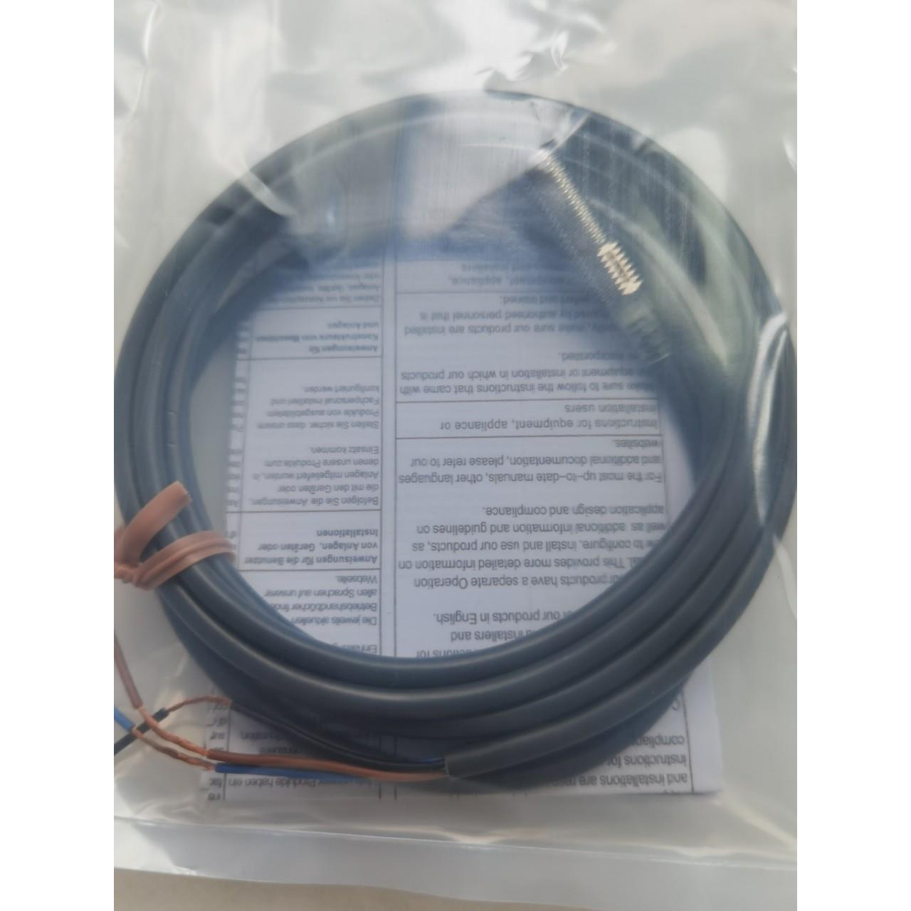 接近开关线-416常闭E2E-XR51E2三Z