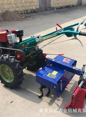 72015马浆力扶拖拉机柴油水冷耕田犁地手机水田乘式打旋田坐机