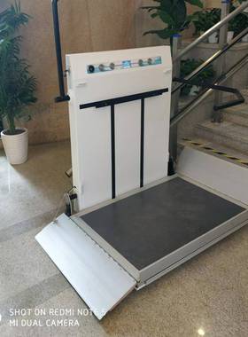 HT896K系列载台斜挎式维齿条轮椅升降平二三维链轮人升降机