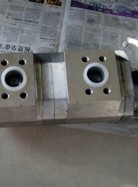 WA300-3转向泵WA320装载机液压齿轮泵705-55-24130
