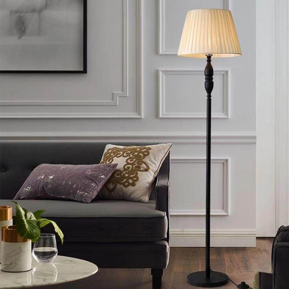 网红落地灯客厅沙发卧室床头装饰灯遥控简约立式护眼台灯热卖热销