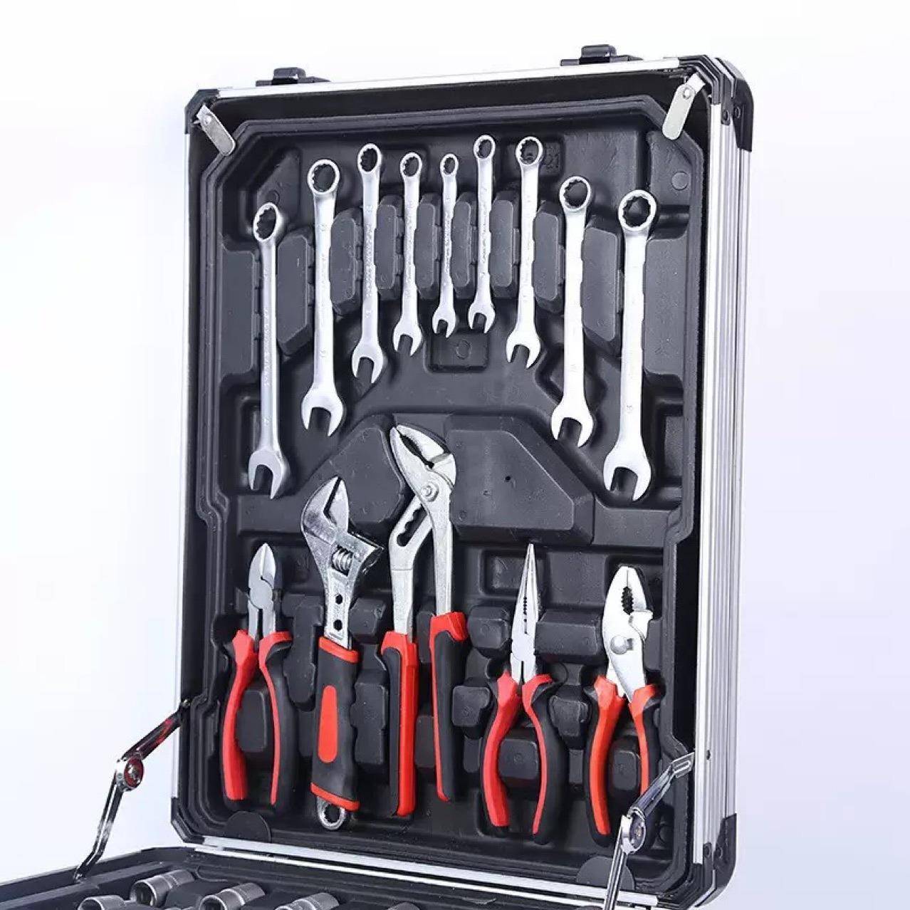 金186件套家杆用拉组合工具套装铝箱18套7件工具箱棘轮开口扳手五
