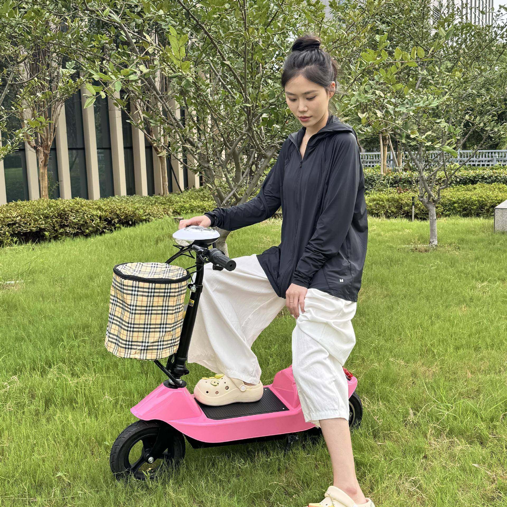 电动滑板车成上班代步车迷你电985车动小车女生可折叠海豚电人瓶