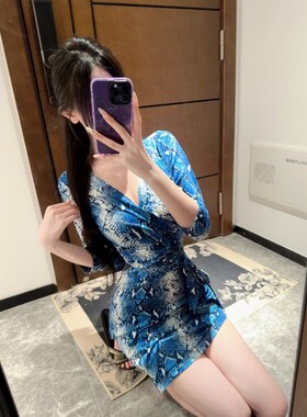 古早*DV*F蓝色蛇纹性感V领显瘦裹身裙一片式连衣裙