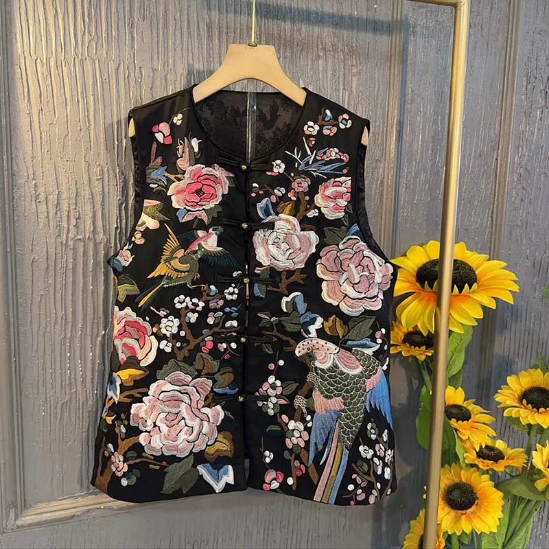 大码女装拼色边袖口长袖小衫加肥盘扣花朵国风马甲松紧腰暗花裤子