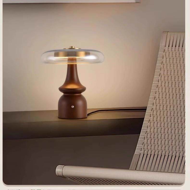 2025新款中古风后现代设计师卧室书房床头氛围灯触摸开关复古台灯