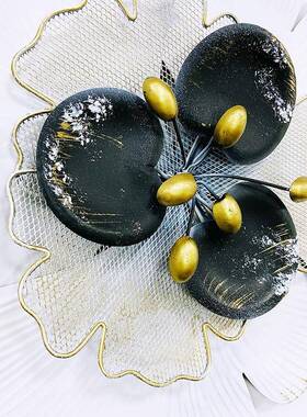 法装式轻奢挂件客厅壁电视沙意白色花发背景墙面饰创卧室床头挂铁