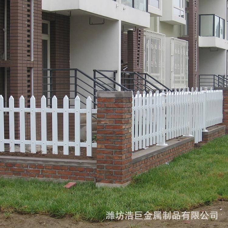 供应PVC社区围墙护栏塑钢护栏生产生产pvc锌钢护栏