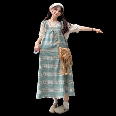 大码女装2024夏季胖mm森系甜美花边衬衫+宽松格子背带连衣裙套装