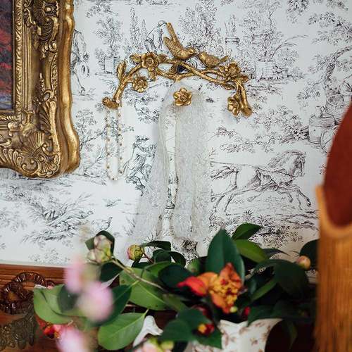 法式门后单排挂钩打孔固定墙壁卧室玄关毛巾衣服合金民宿装饰