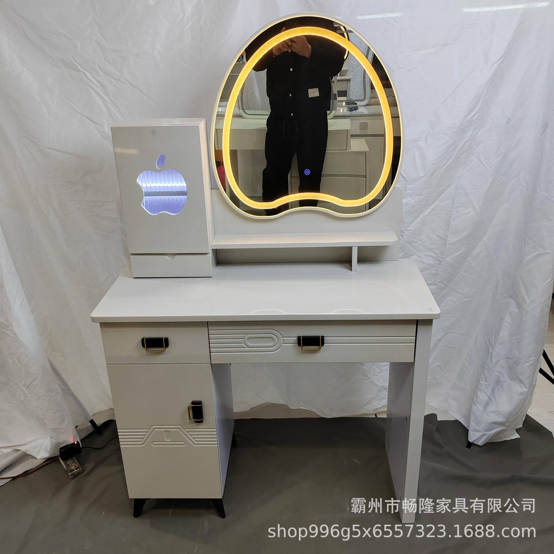 烤漆梳妆台卧室小型化妆桌带灯中式小户型化妆柜现代收纳柜