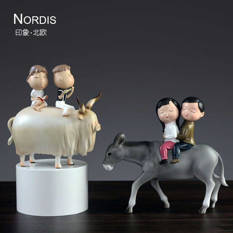 创意情侣骑毛驴新婚摆件结婚礼物婚房家居卧室装饰品轻奢情侣摆设