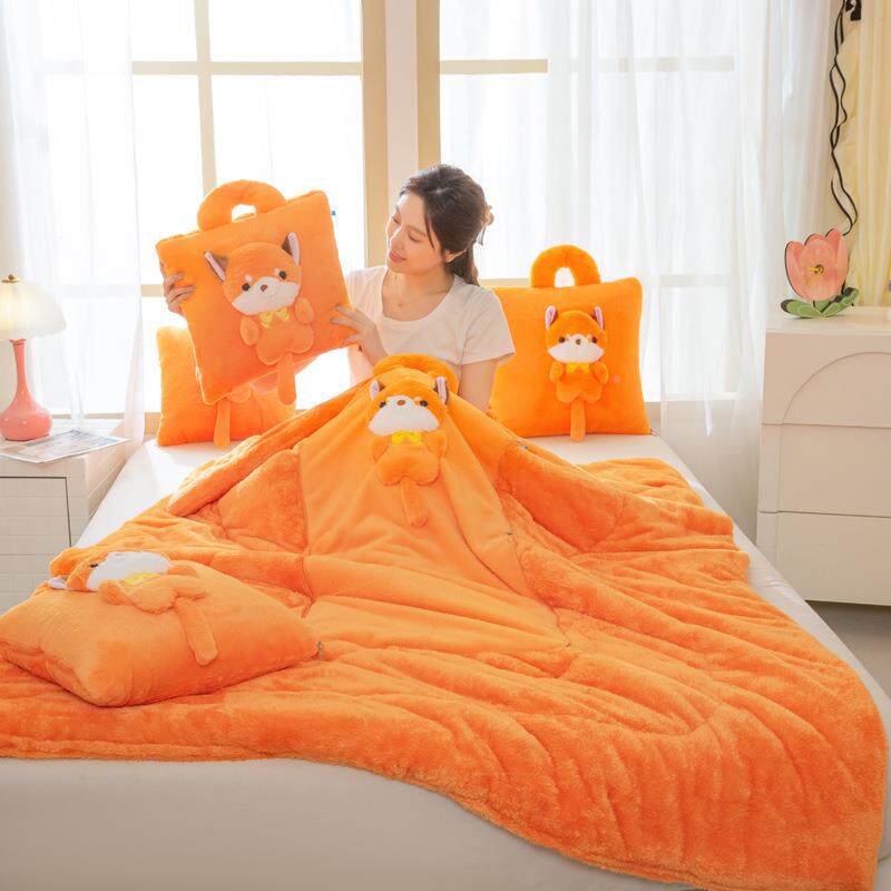 手提俏被皮抱枕被子两用冬季办公午睡毯子狗枕头二合一汽车93855