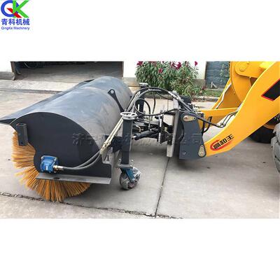 产货源地四轮座驾式推39788雪机设冬路季道积雪养护备滚刷式除雪