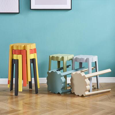 造塑料凳子加红厚意创叠放圆凳家用齿轮凳餐桌凳网饼干云朵板凳型