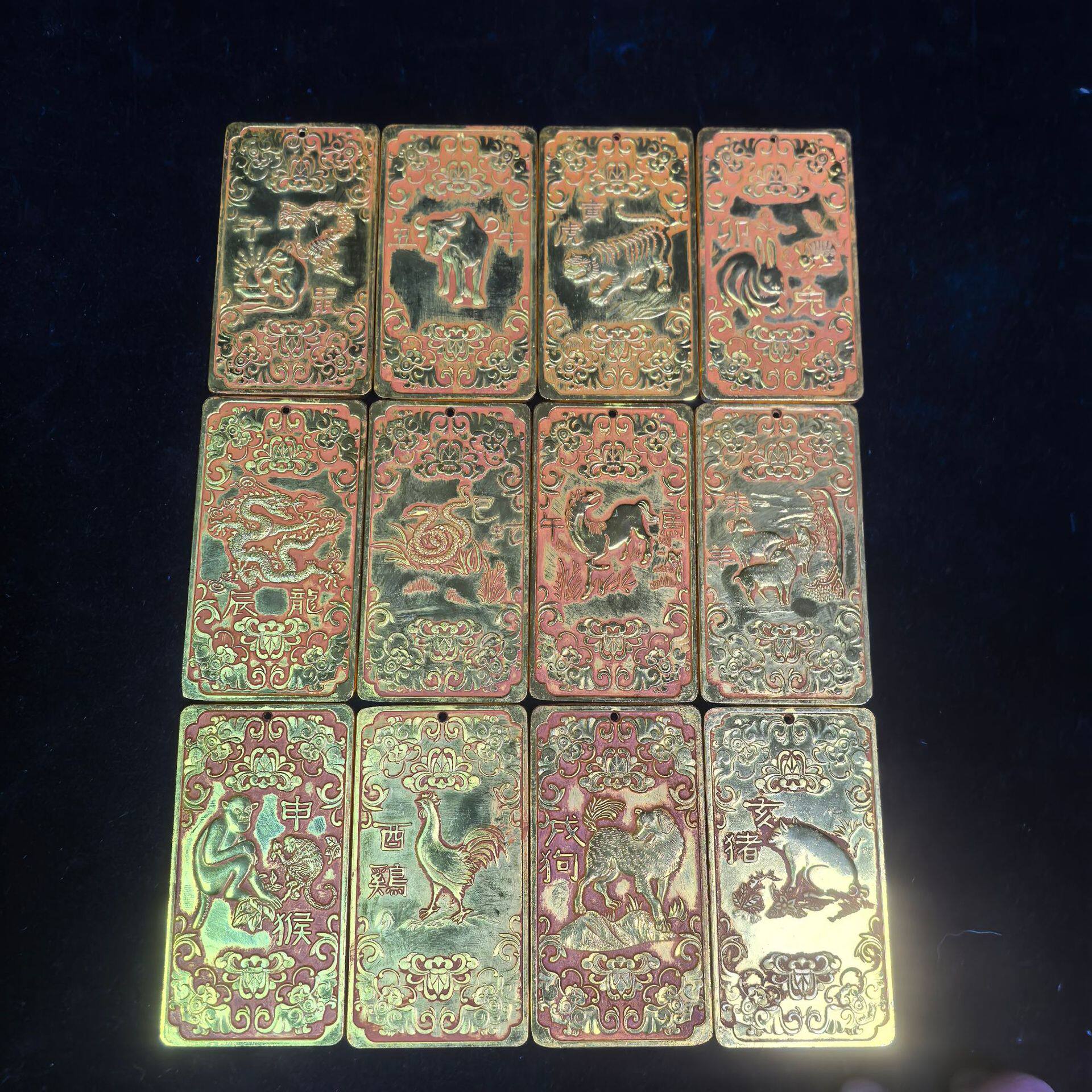 古玩杂项仿古做旧合金工艺品令牌腰牌12生肖挂件牌杂件