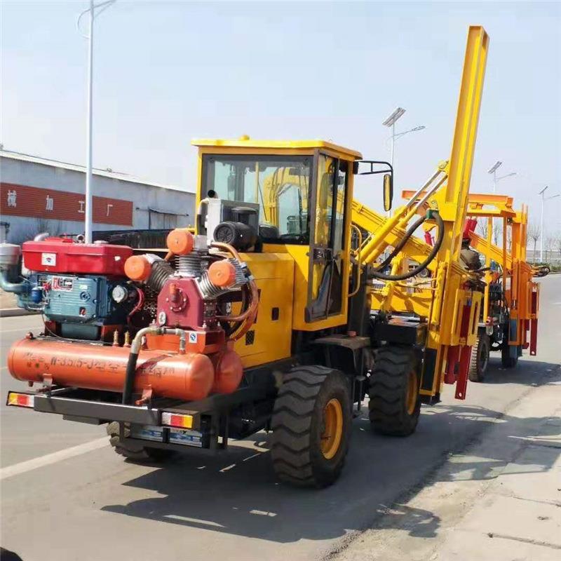 公WNZ高速护栏光伏打桩机可移打拔钻动孔一体机移动式打桩路机