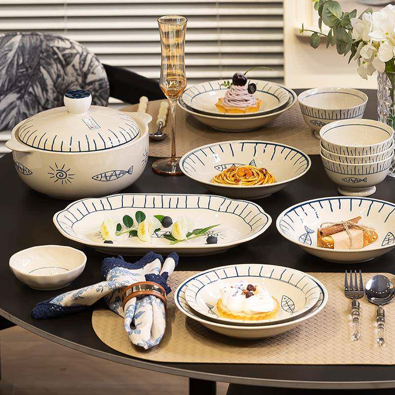 简约具蓝藻鱼跃日式风碗陶瓷碗碟套装家用釉餐下彩饭汤碗组合餐碗