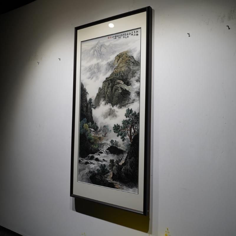 竖大副气山水画纯手工苏绣刺品XAP带框包安装玄关过道成客厅装饰