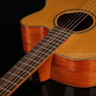 实木吉他4寸云杉板桃花ASD芯谣民谣吉他单初学者入门民吉0他Guita