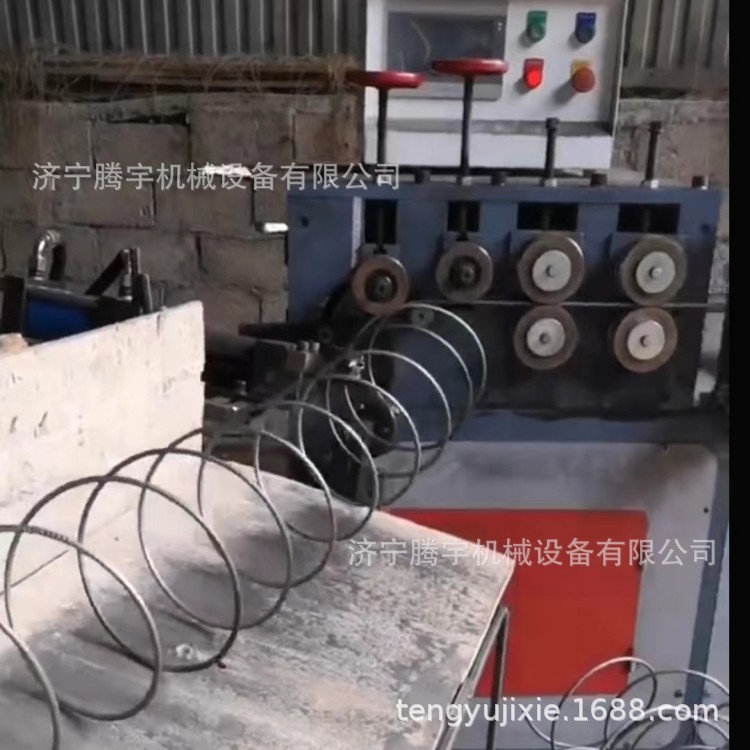 厂家直供小型钢筋螺旋筋打圈机