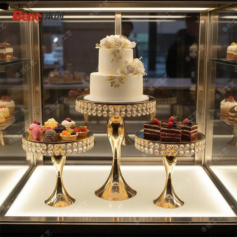 酒店装饰厅点心盘婚庆餐桌道具蛋糕架婚礼现HSU布摆置甜品台场餐