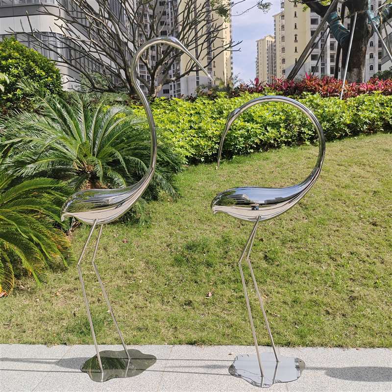不锈钢仙鹤雕塑简约室外水景商场户外庭院中式装饰落地摆件厂家